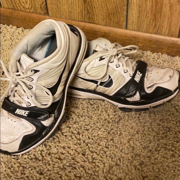 Nike training shoes - Picture 2 of 2